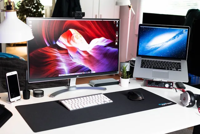 laptop, apple, mac, computer, browser, research, study, business, work, office, mobile, phone, research, office, office, office, office, office. Follow-up probes for paid social customer interviews, task by task