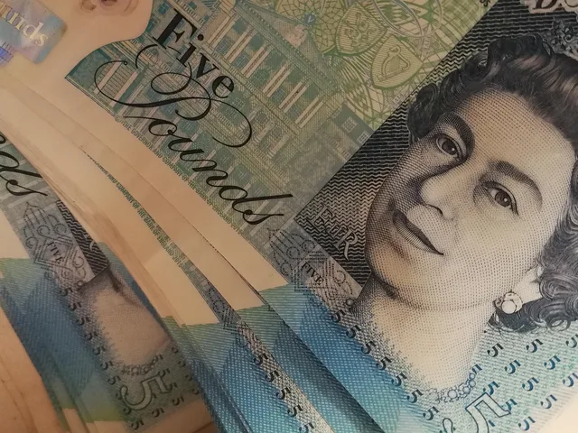 pounds, money, cash register, means of payment, currency, pay, business, finances, banknotes, english pounds, to save, polish zlotys, sum, polish banknotes, savings, payment, dime, shopping, taxes, two, coins, one, bills, bake, gold, antique, dollars, golden. Paid social agency planning: UK platform and policy signals